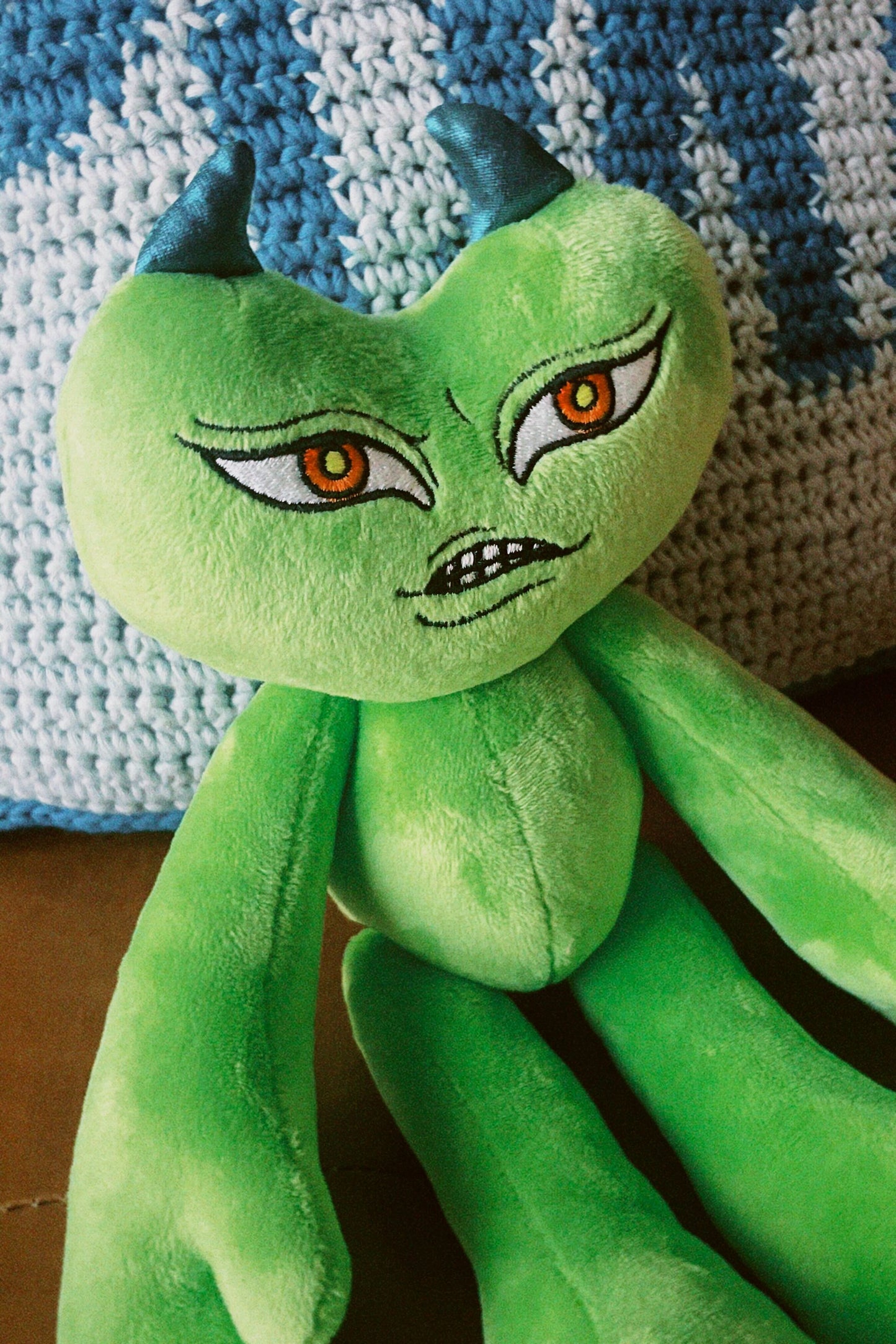 LUUV GALAXYZぬいぐるみ【VOLTZ-Young Crocodile-】